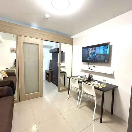 Pasay Moa Manila Bay Shore Residences Dynastel Staycation 1828